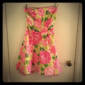 Party or day dress with tulle lining